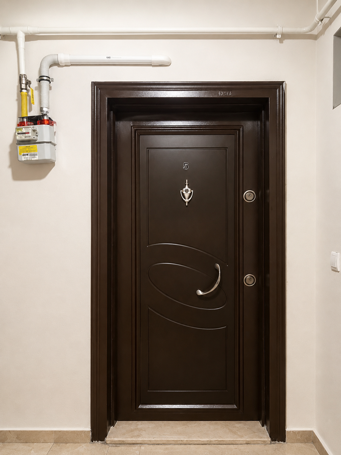 MABEL'DEN KALE MAHALLESİ  3+1 SATILIK DAİRE